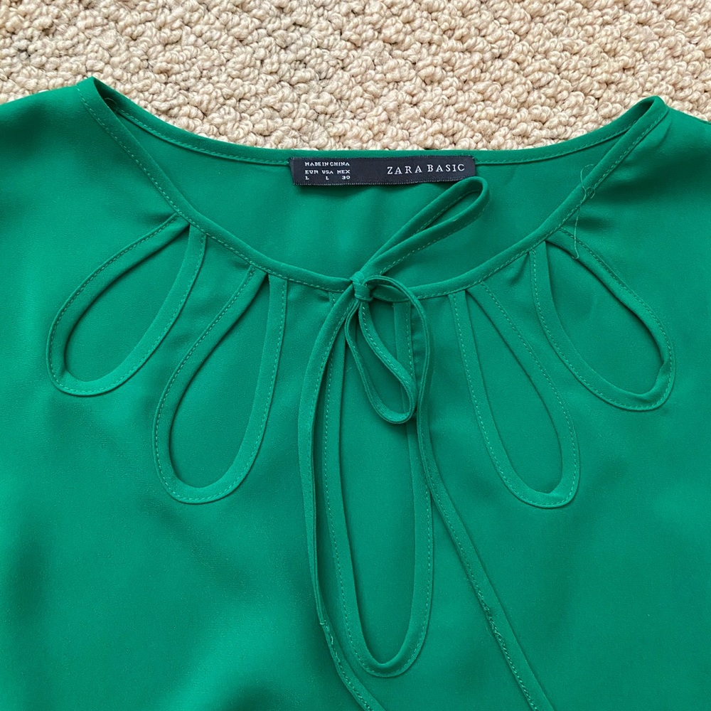 Sara Basic Emerald Green Blouse